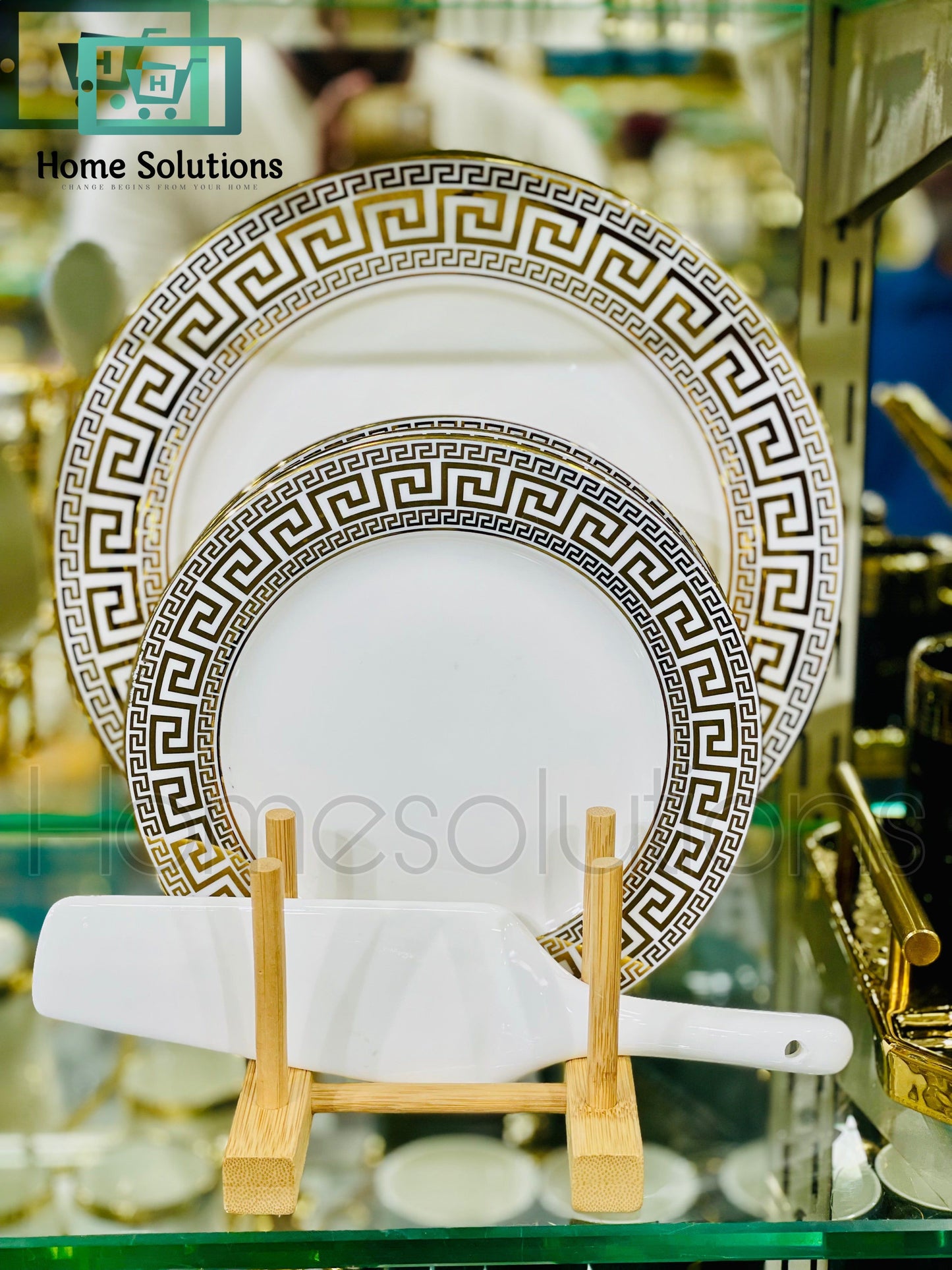 Elegant Cake Set with Bamboo Stand - 8 Pieces
