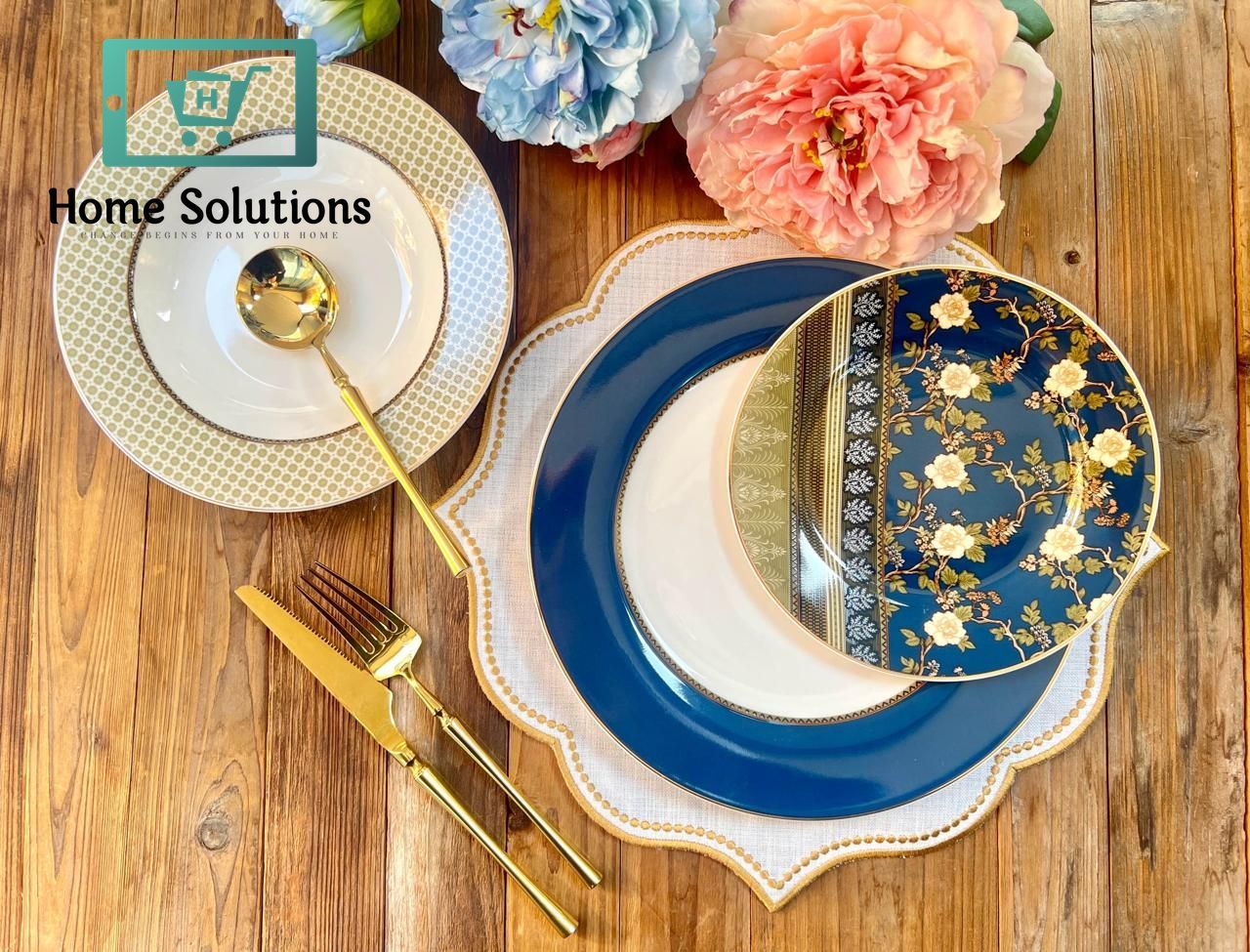 Johnson Brothers Style Plate Set