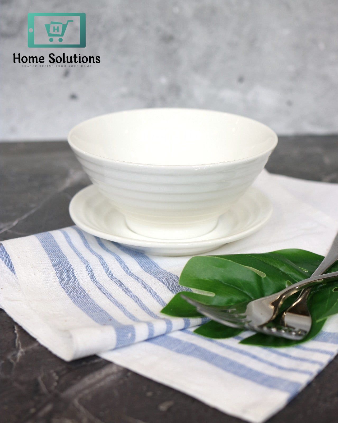 Wilmax England Fine Porcelain Bowl with Matching Saucer – 545 ml Capacity