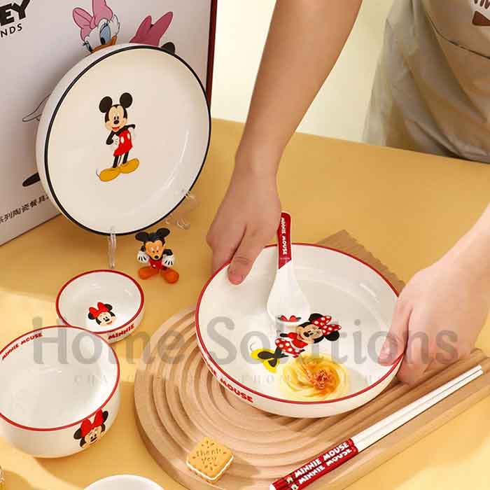 DISNEY Mickey & Friends 6 in 1 Dinnerware Set – 6 Pieces