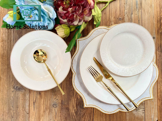 Johnson Brothers Style Plate Set
