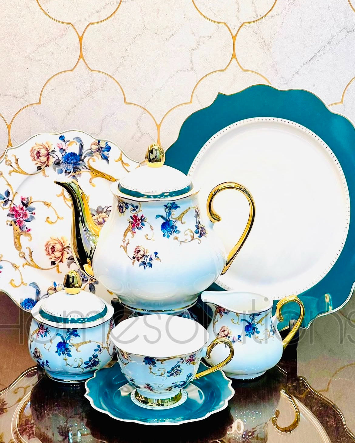 Fine Bonechina Elegant Tea Set - 24 Pieces - 6 Person Serving