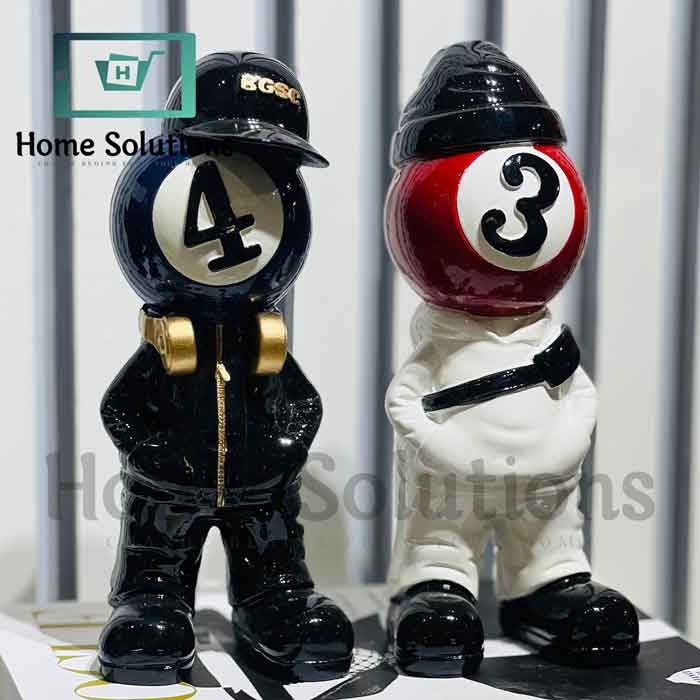Disney Snooker Billiard Man Figurines - Balls 4 & 3 - Home Decor Set of 1