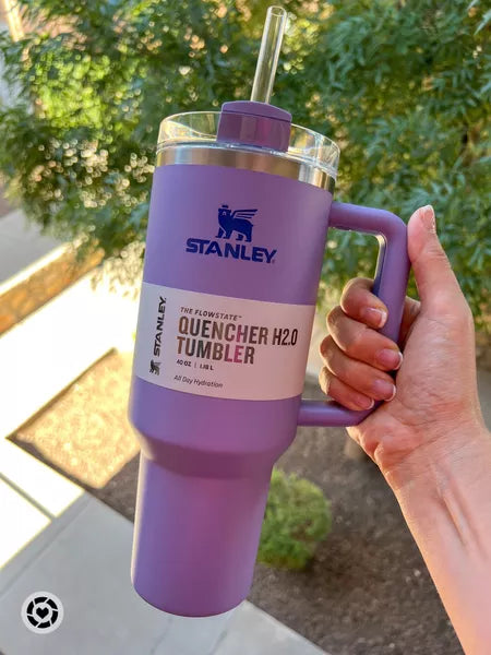 The Quencher H2.0 FlowState™ Tumbler | 40 OZ | Lavender