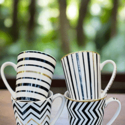 Premium Quality Gold Glaze Mug With Eye Catching Pattrens