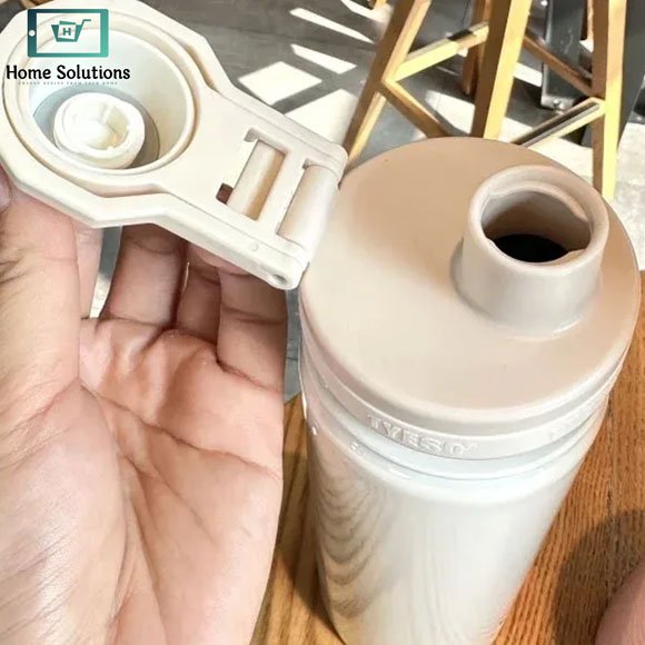 TYESO Gloss Finish Water Bottle 1050ml 10 TYESO Gloss Finish Water Bottle 1050ml - Image 8