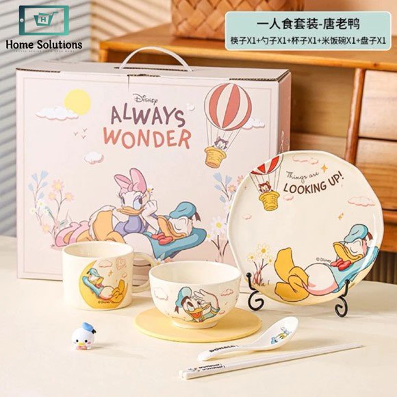 Disney Mickey & Friends Ceramic Meal Set of 6 2 Disney Mickey & Friends ceramic meal set of 6